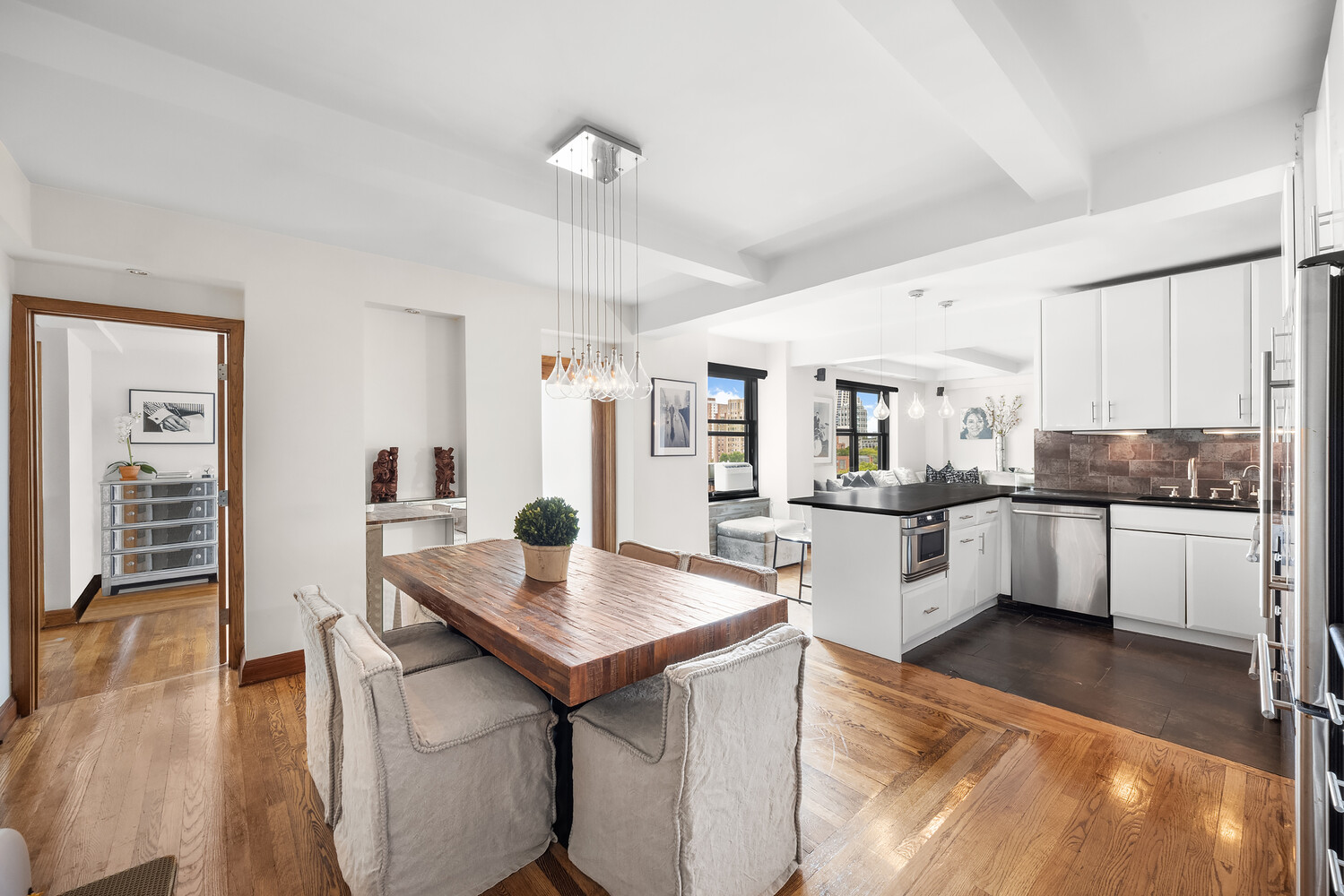 300 West 23rd Street 11N Chelsea New York NY 10011