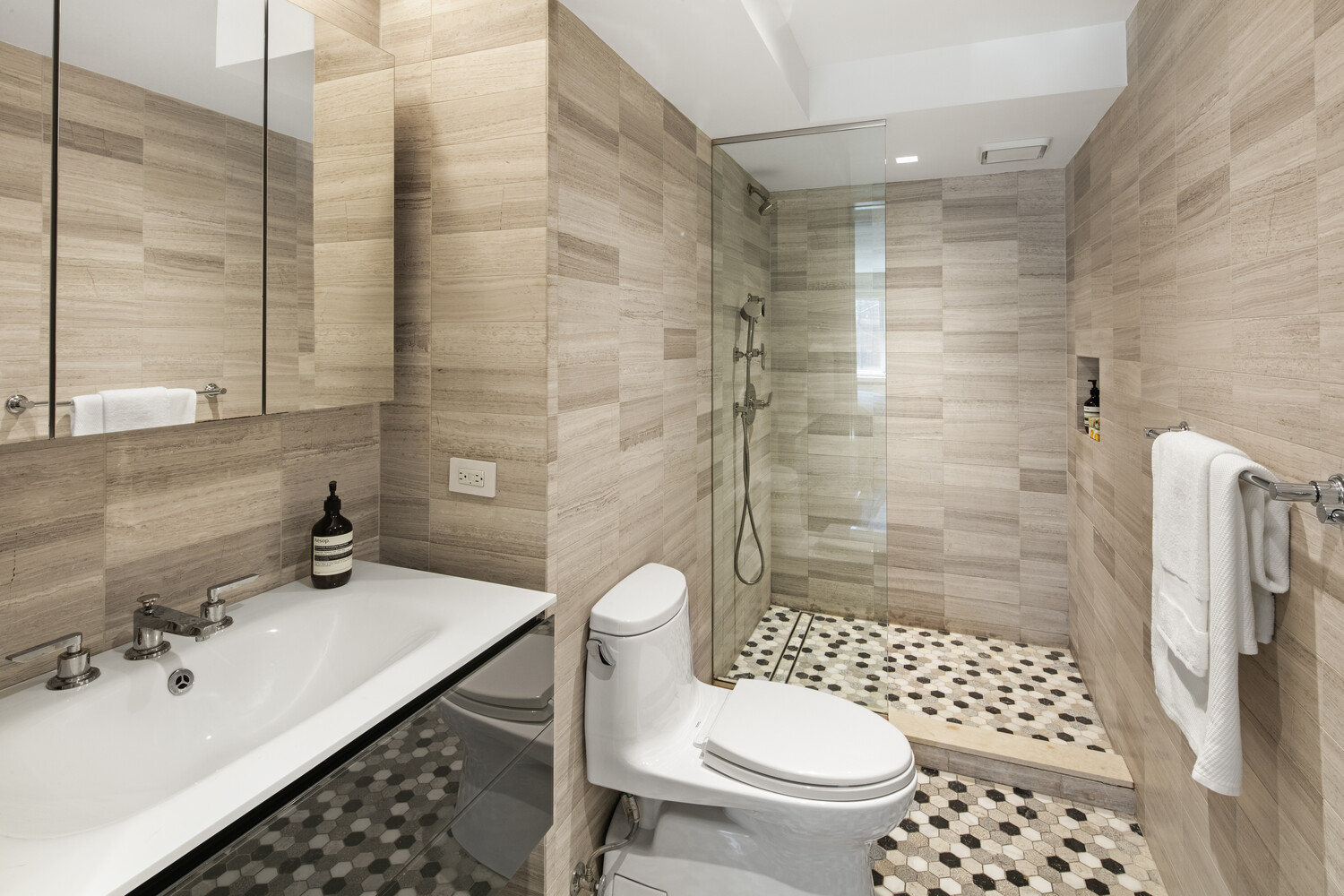 69 West 9th Street Greenwich Village New York NY 10011