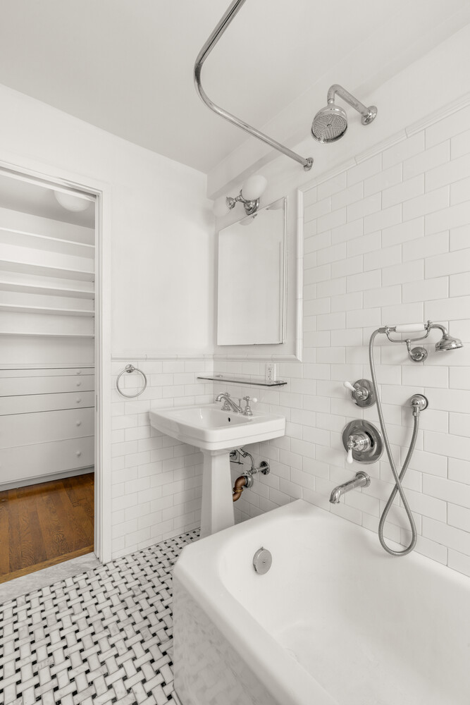 235 East 73rd Street Upper East Side New York NY 10021