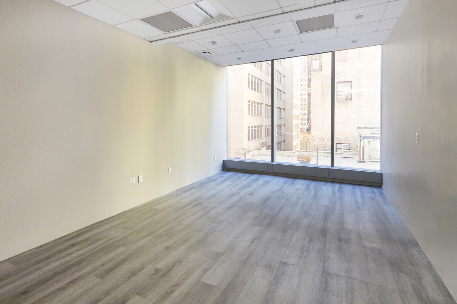 50 West 47th Street Midtown West New York NY 10036