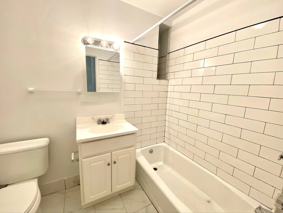 220 East 36th Street Murray Hill New York NY 10016