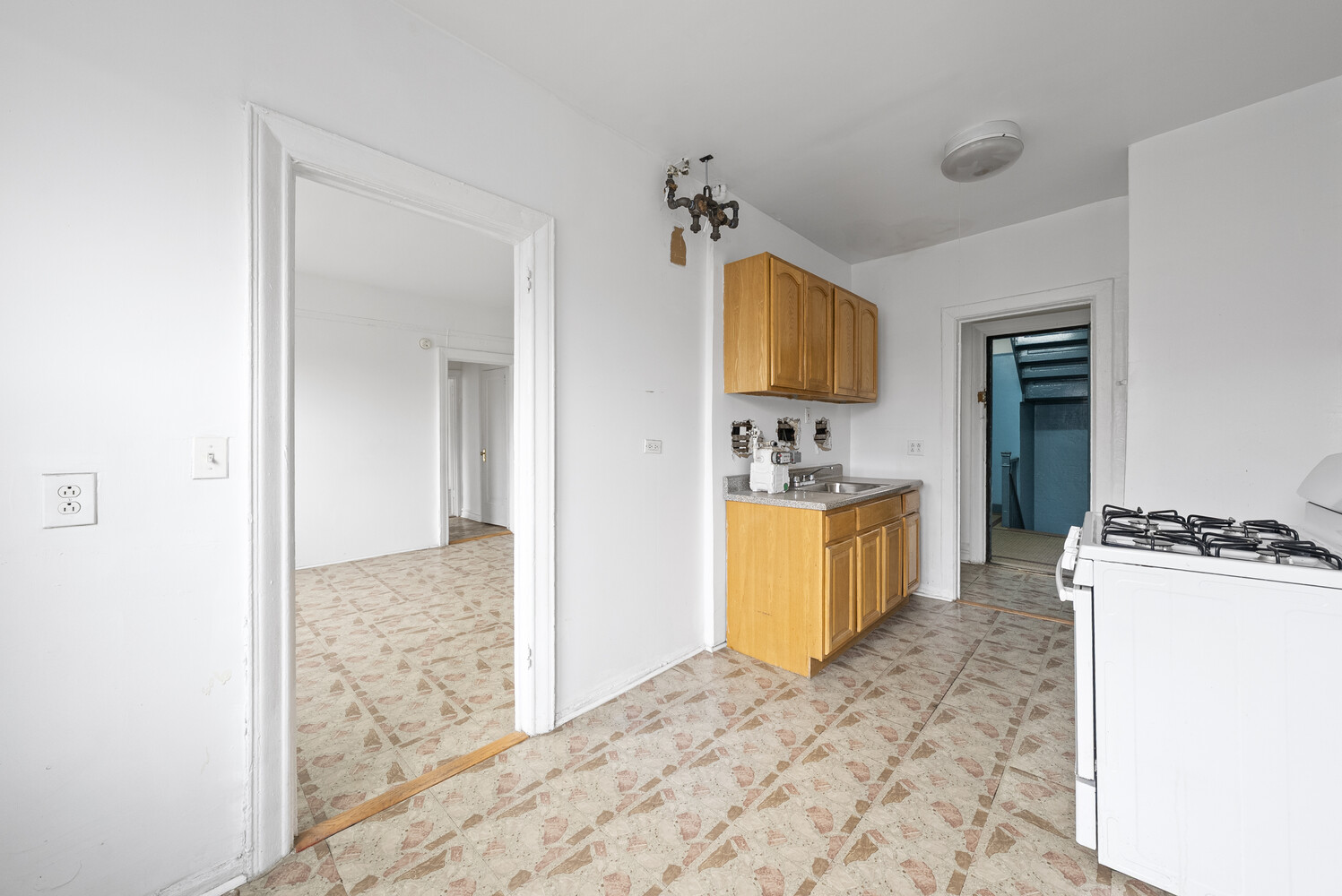 1715 Nelson Avenue 2D Morris Heights Bronx NY 10453