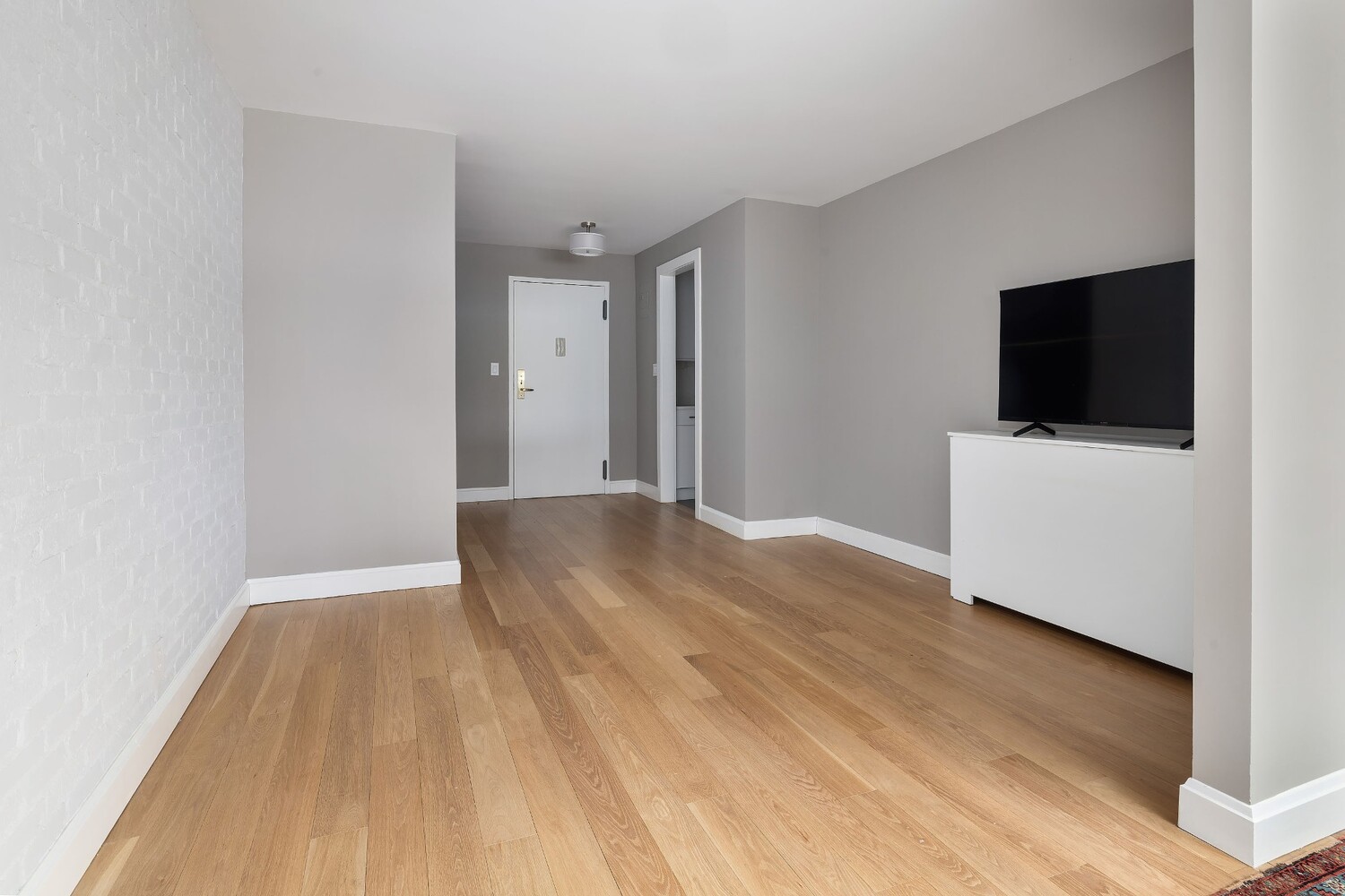 372 Central Park West 1F Central Park West New York NY 10025