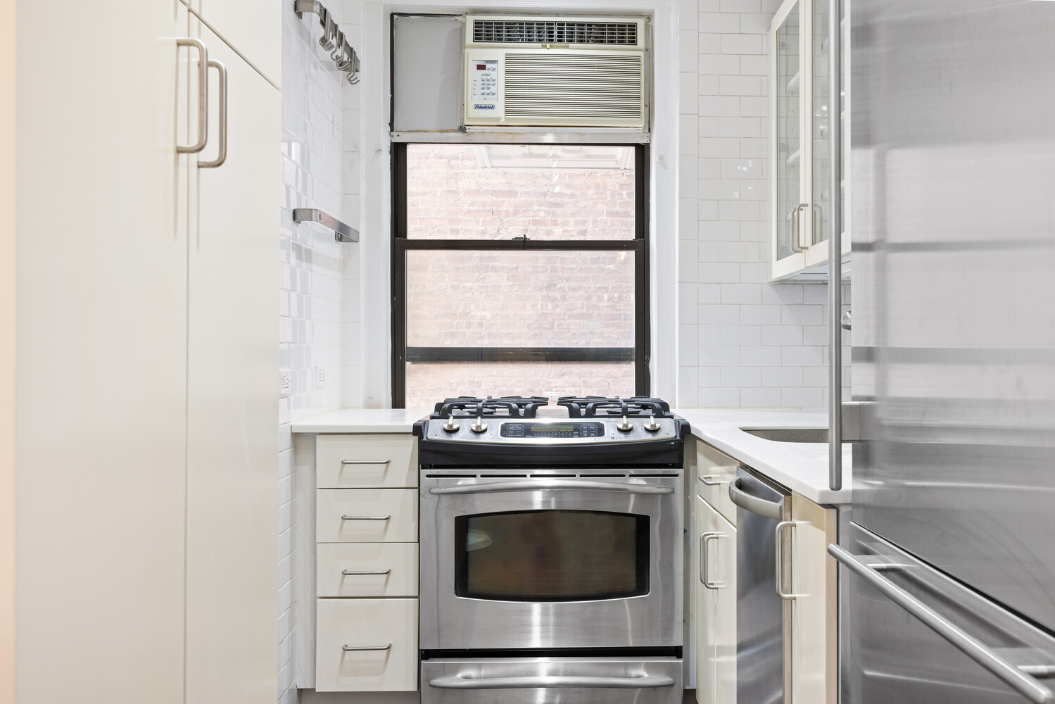40 West 77th Street Upper West Side New York NY 10024
