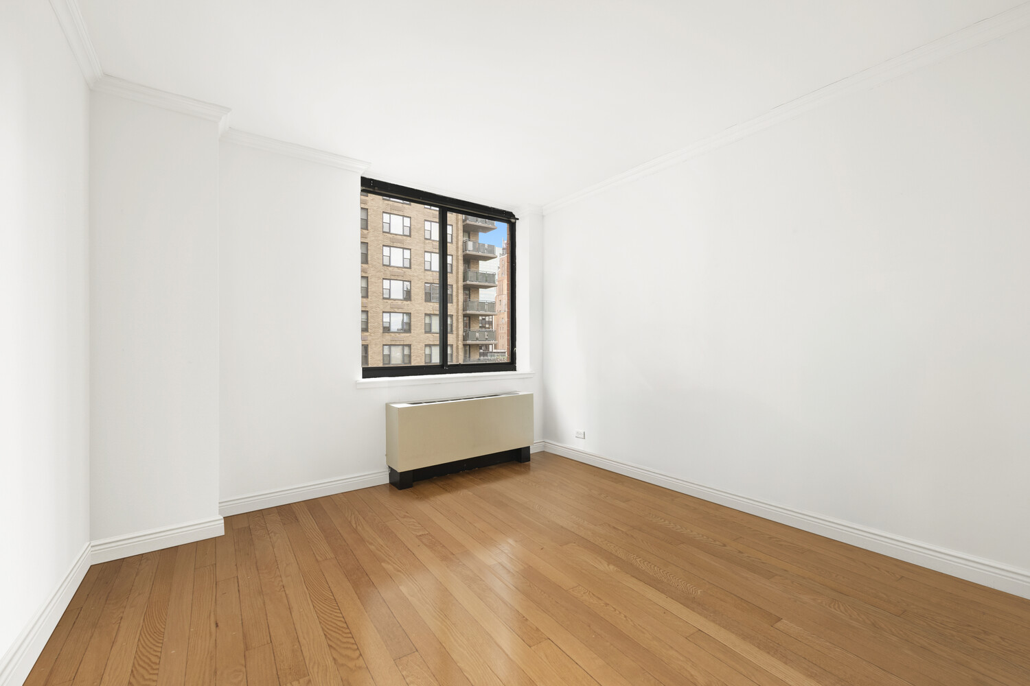 250 East 40th Street 20B Murray Hill New York NY 10016