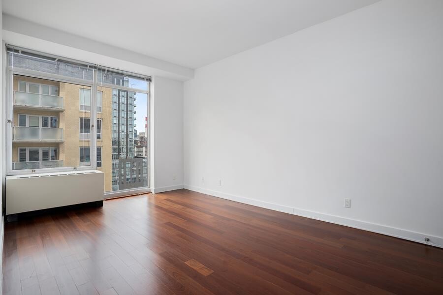41-17 Crescent Street Long Island City Queens NY 11101