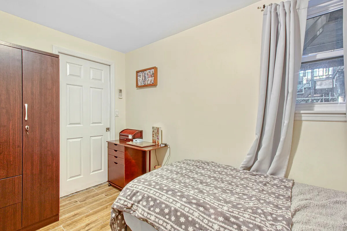 2055 East 34th Street Marine Park Brooklyn NY 11234