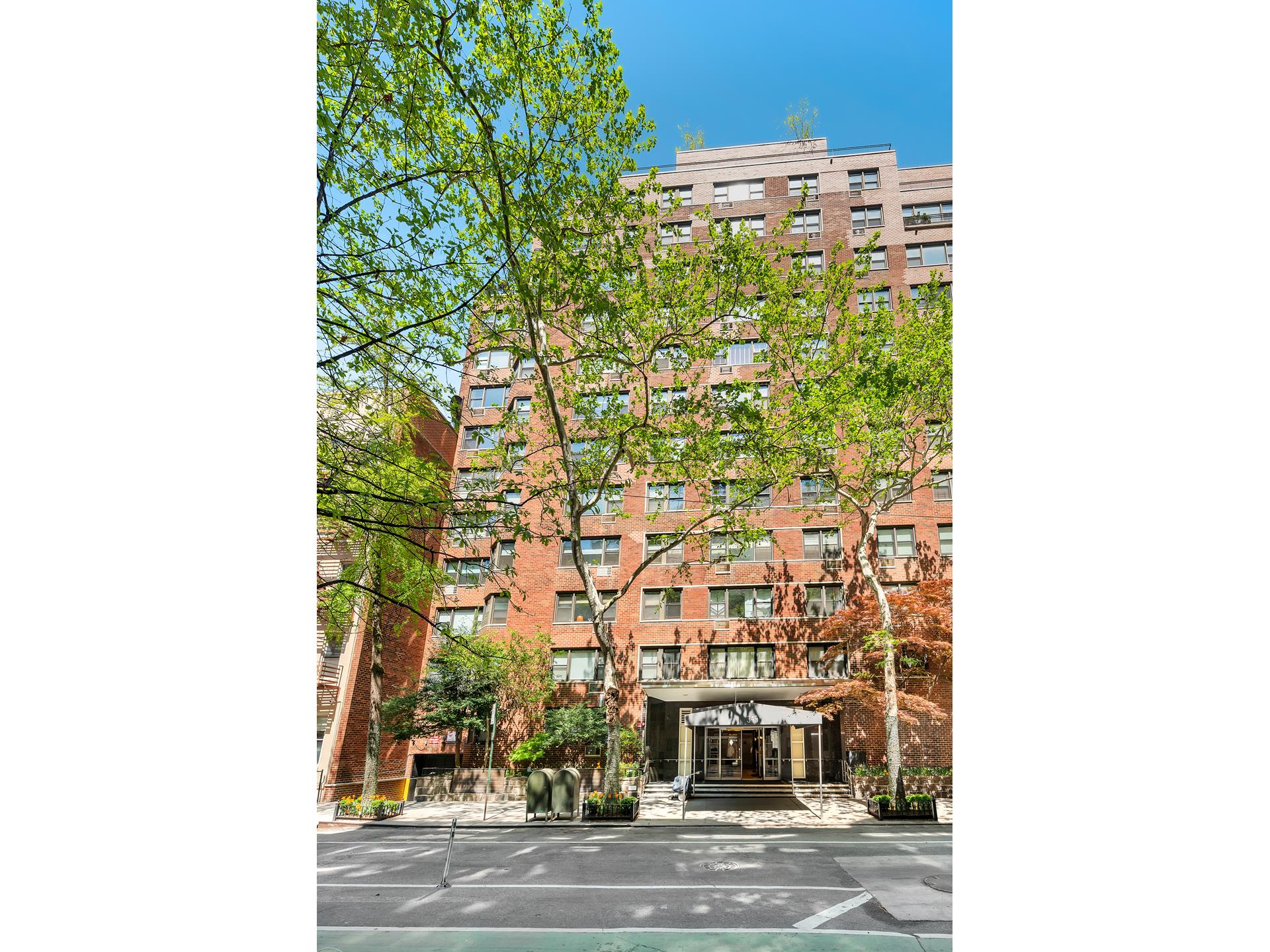 345 East 52nd Street Turtle Bay New York NY 10022