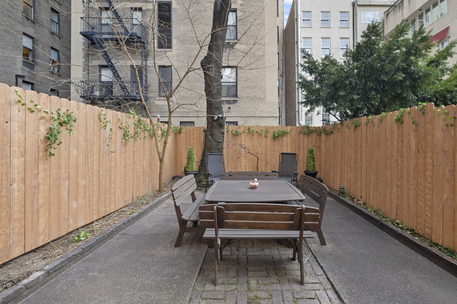 66 East 83rd Street 1A Upper East Side New York NY 10028