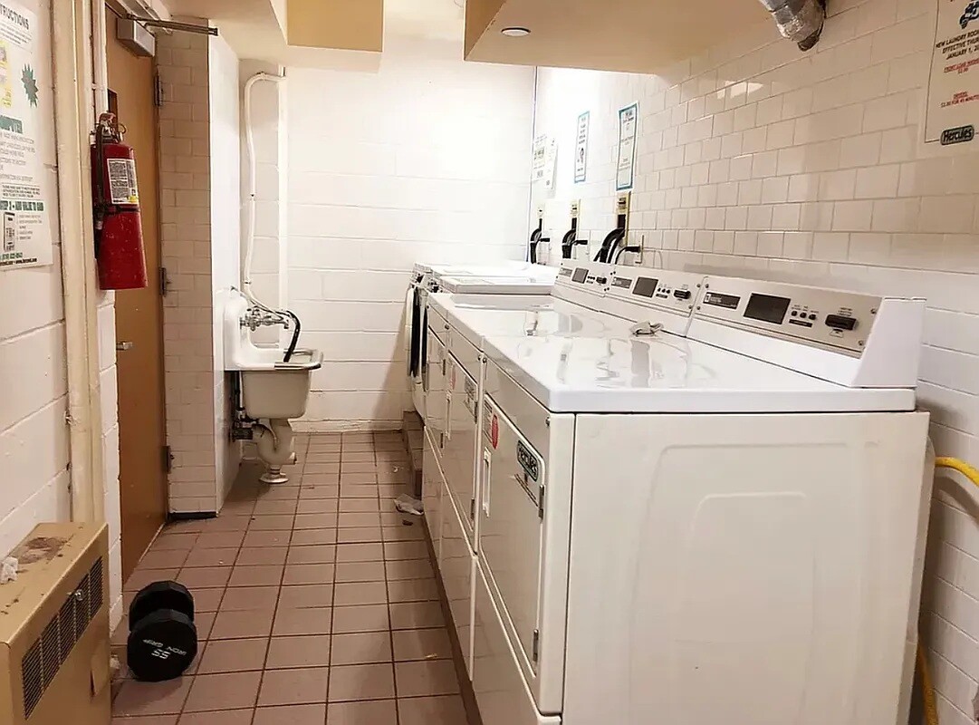 41-26 27th Street 2B Long Island City Queens NY 11101