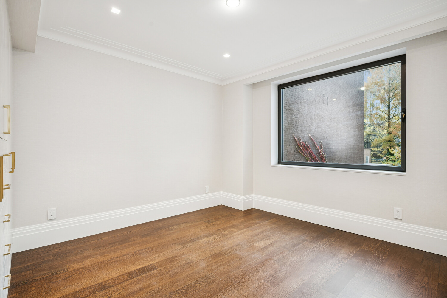 923 Fifth Avenue Upper East Side New York NY 10021