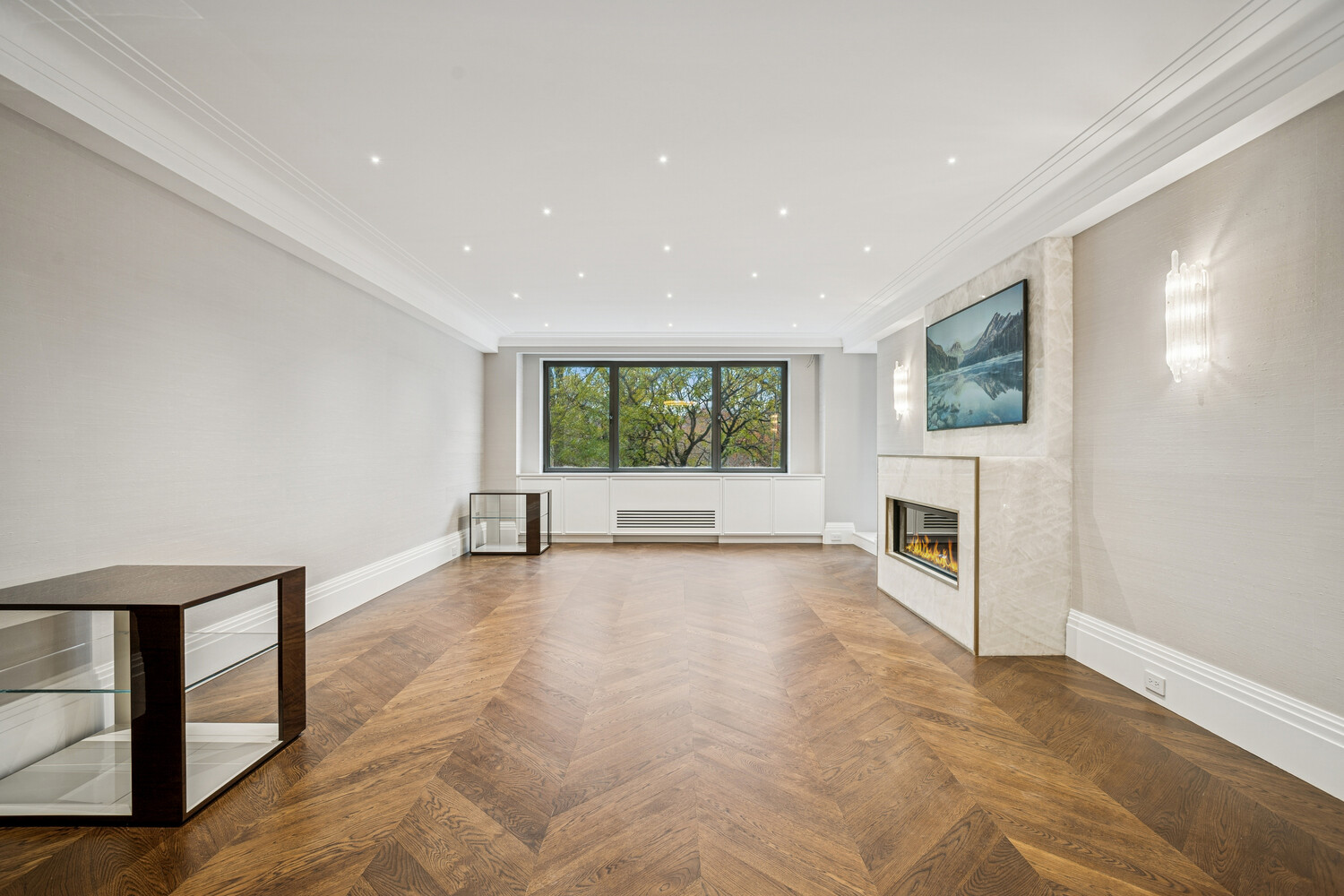 923 Fifth Avenue Upper East Side New York NY 10021