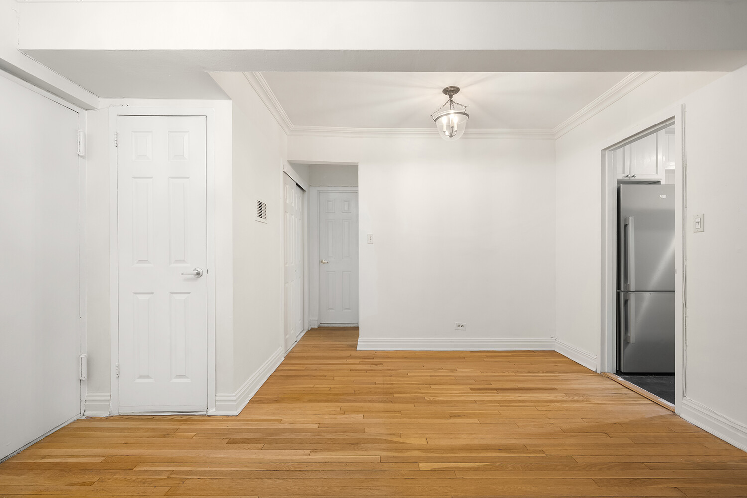 305 East 72nd Street Upper East Side New York NY 10021