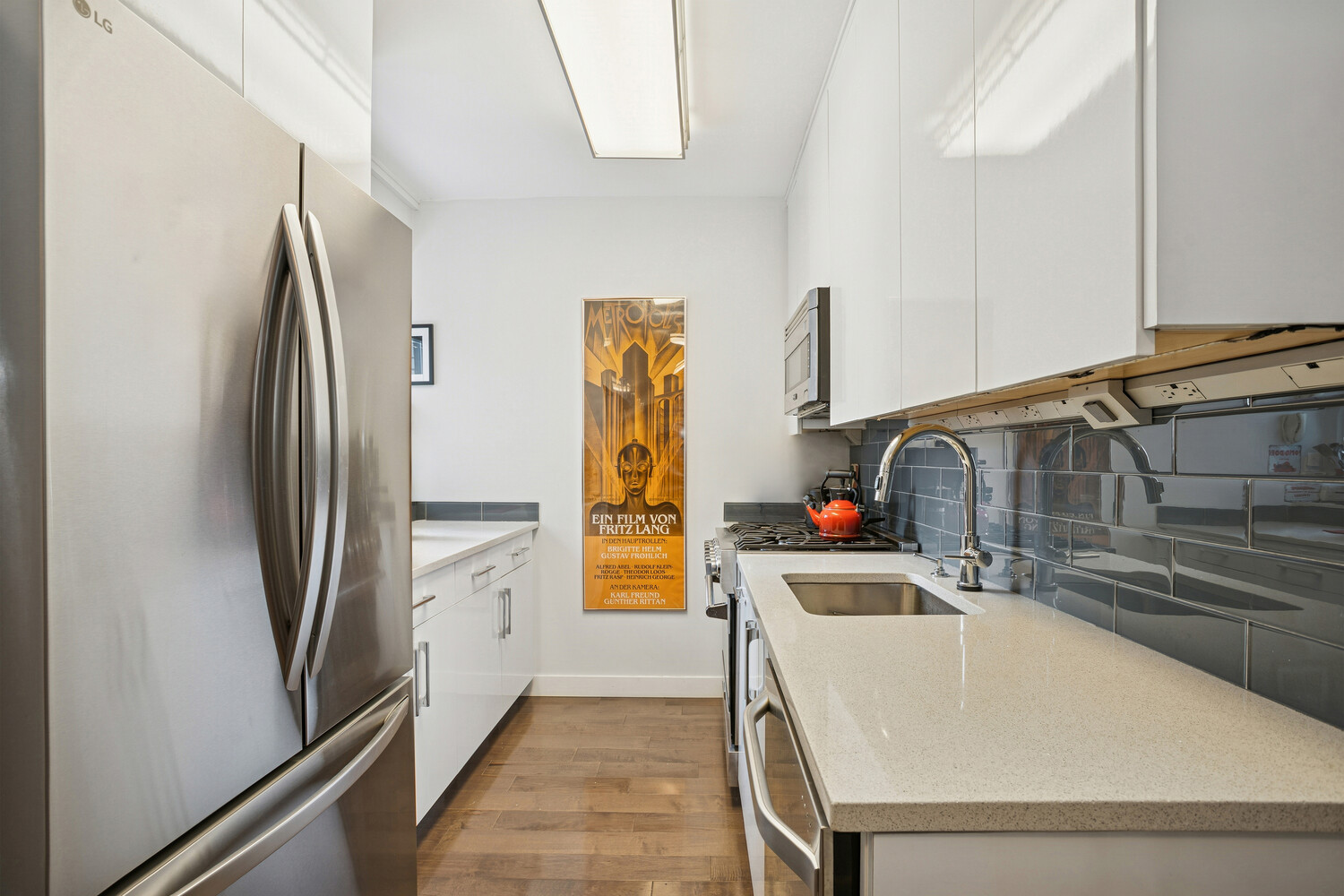 303 East 57th Street 7G Sutton Place New York NY 10022