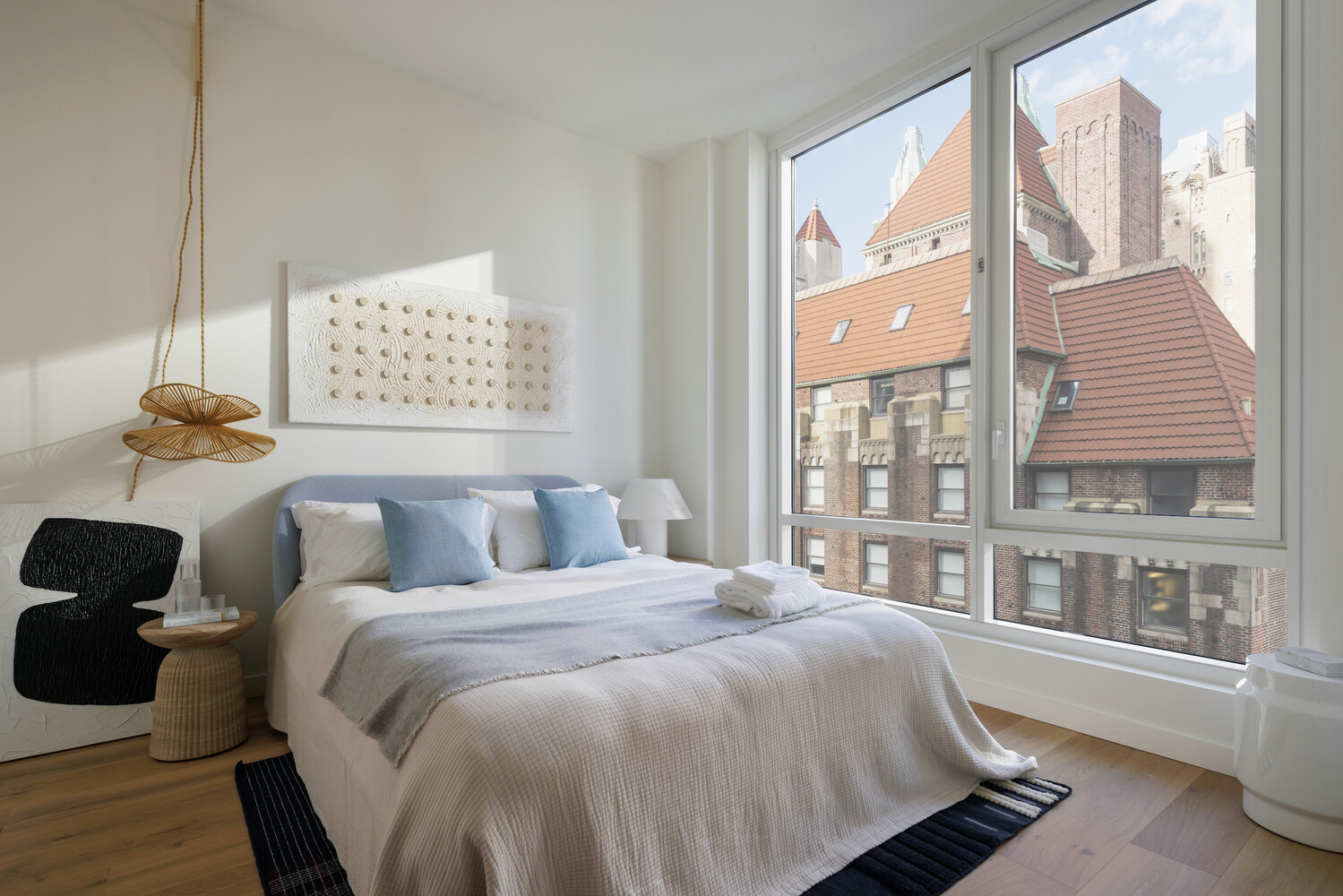 135 East 47th Street 24B Turtle Bay New York NY 10017