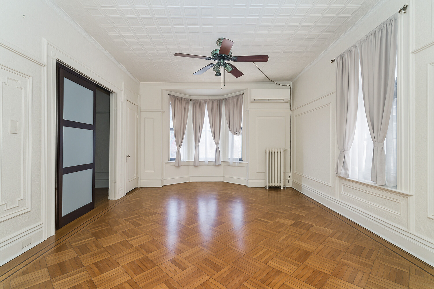 688 East 4th Street Kensington Brooklyn NY 11218