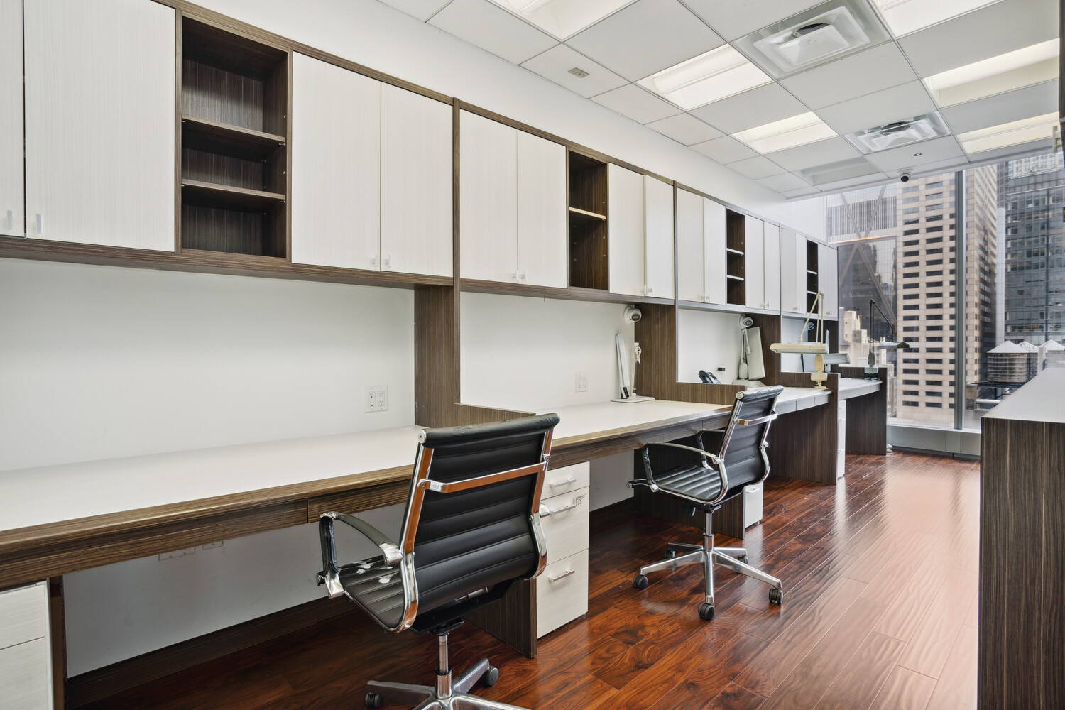 50 West 47th Street 1711 Midtown West New York NY 10036