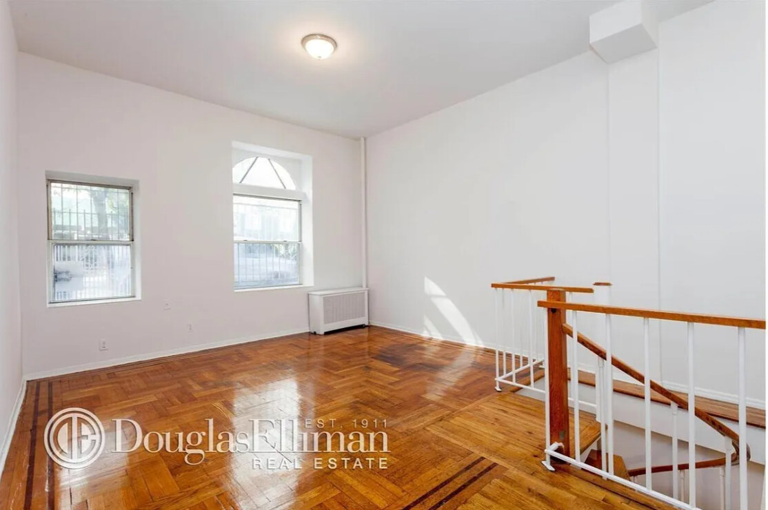 220 East 36th Street Murray Hill New York NY 10016