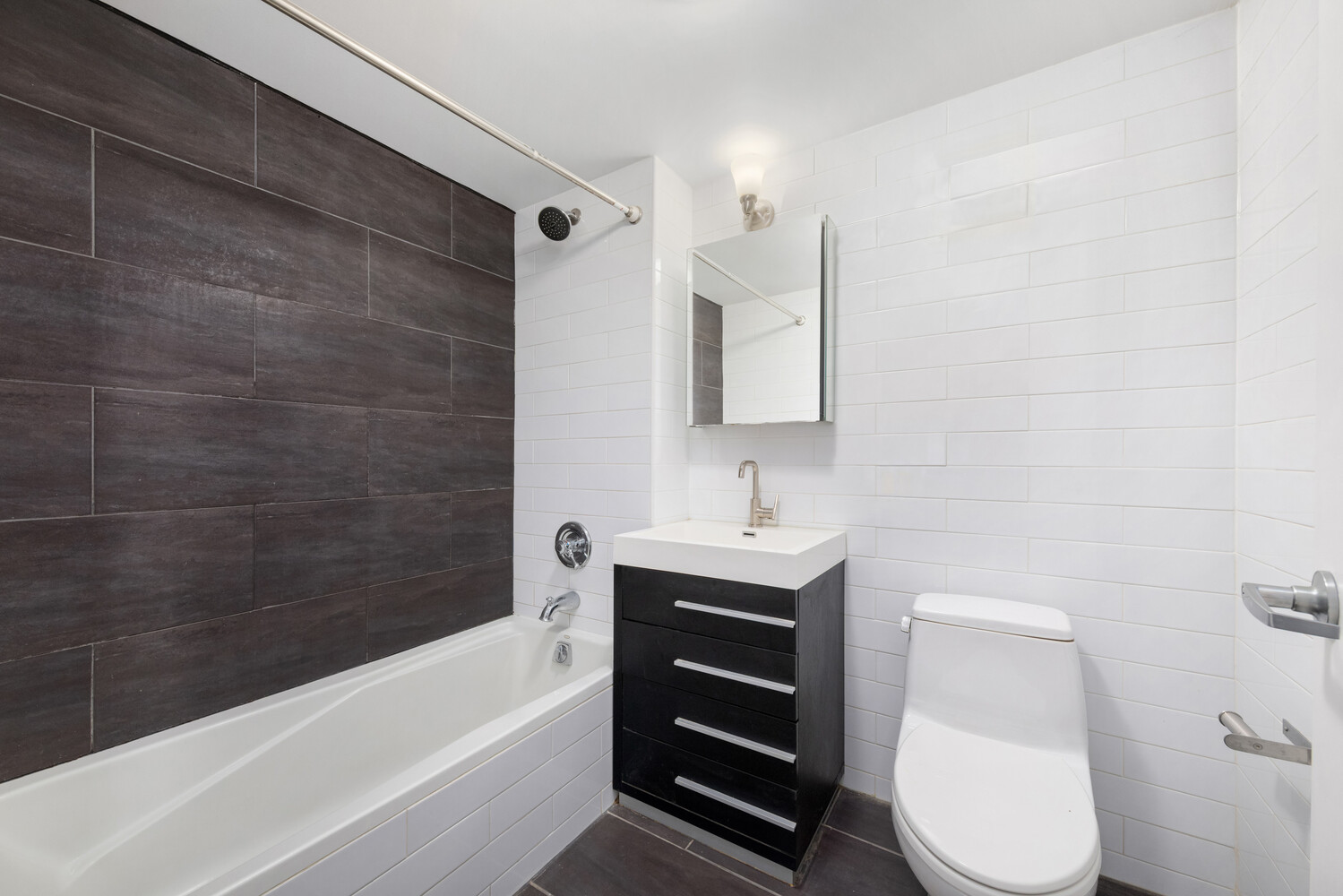 93 Waverly Avenue 2F Clinton Hill Brooklyn NY 11205