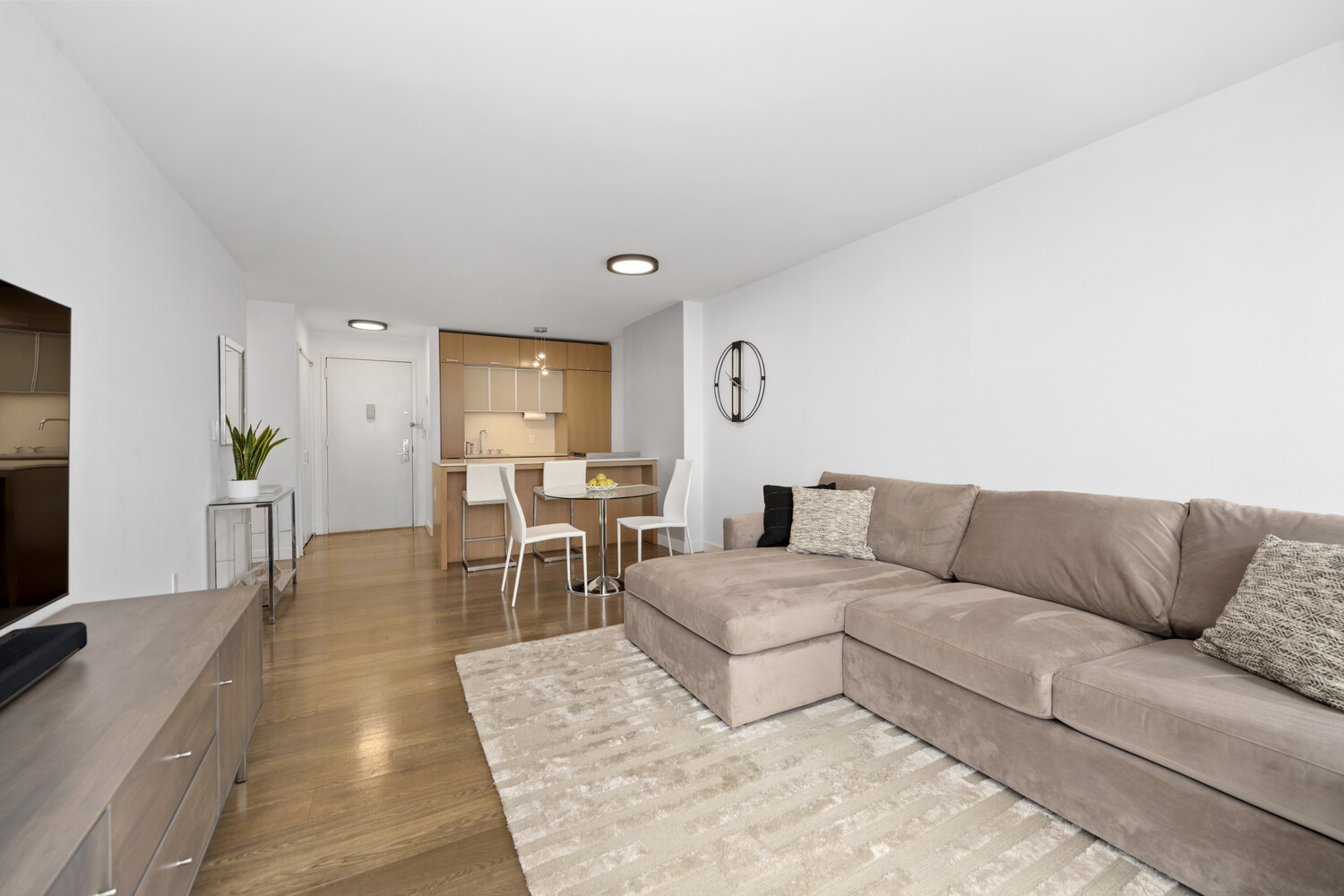 225 Rector Place 19E Battery Park City New York NY 10280