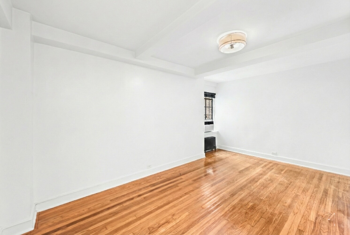 25 Tudor City Place 1009 Tudor City New York NY 10017