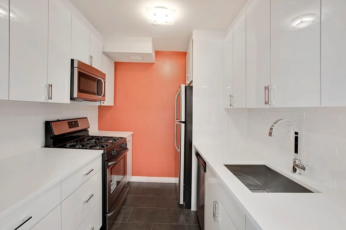 1240 Bedford Avenue Bedford Stuyvesant Brooklyn NY 11216
