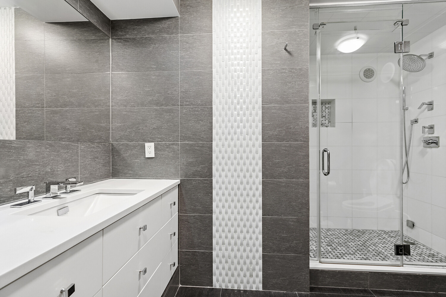 300 East 59th Street Sutton Place New York NY 10022