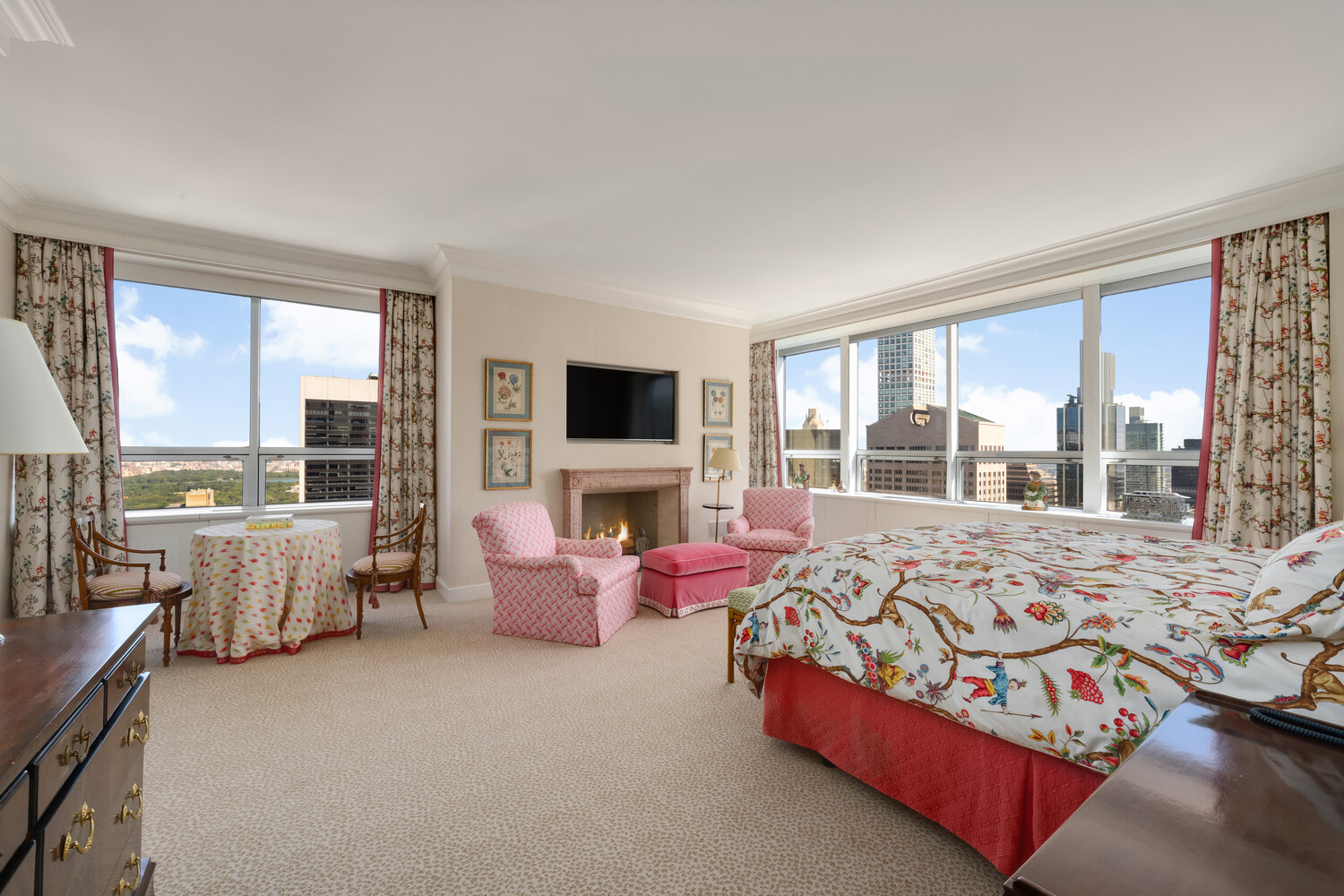 15 West 53rd Street Midtown West New York NY 10019