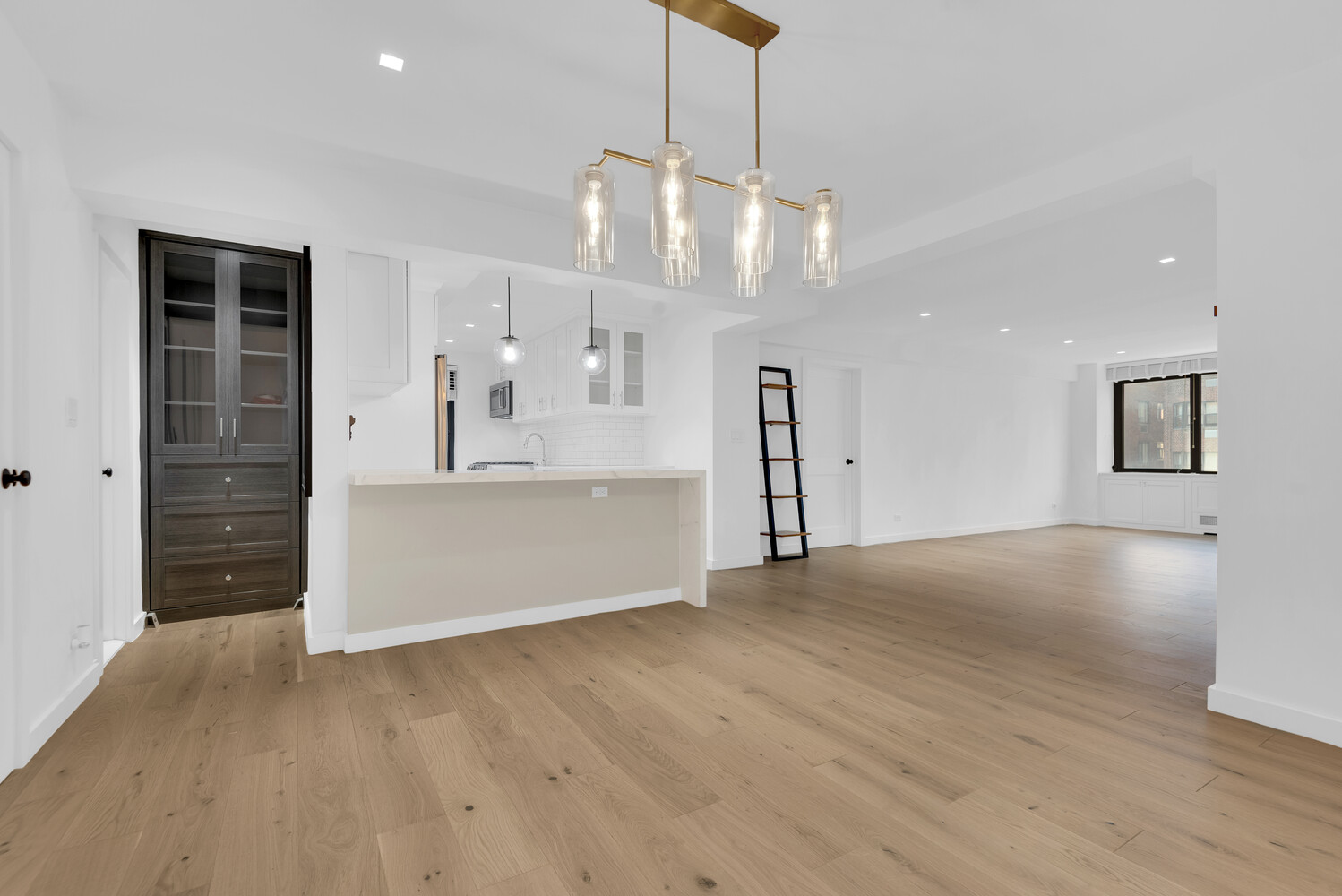 25 Sutton Place South 14A Sutton Place New York NY 10022