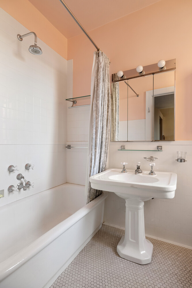 1105 Park Avenue 10D Carnegie Hill New York NY 10128