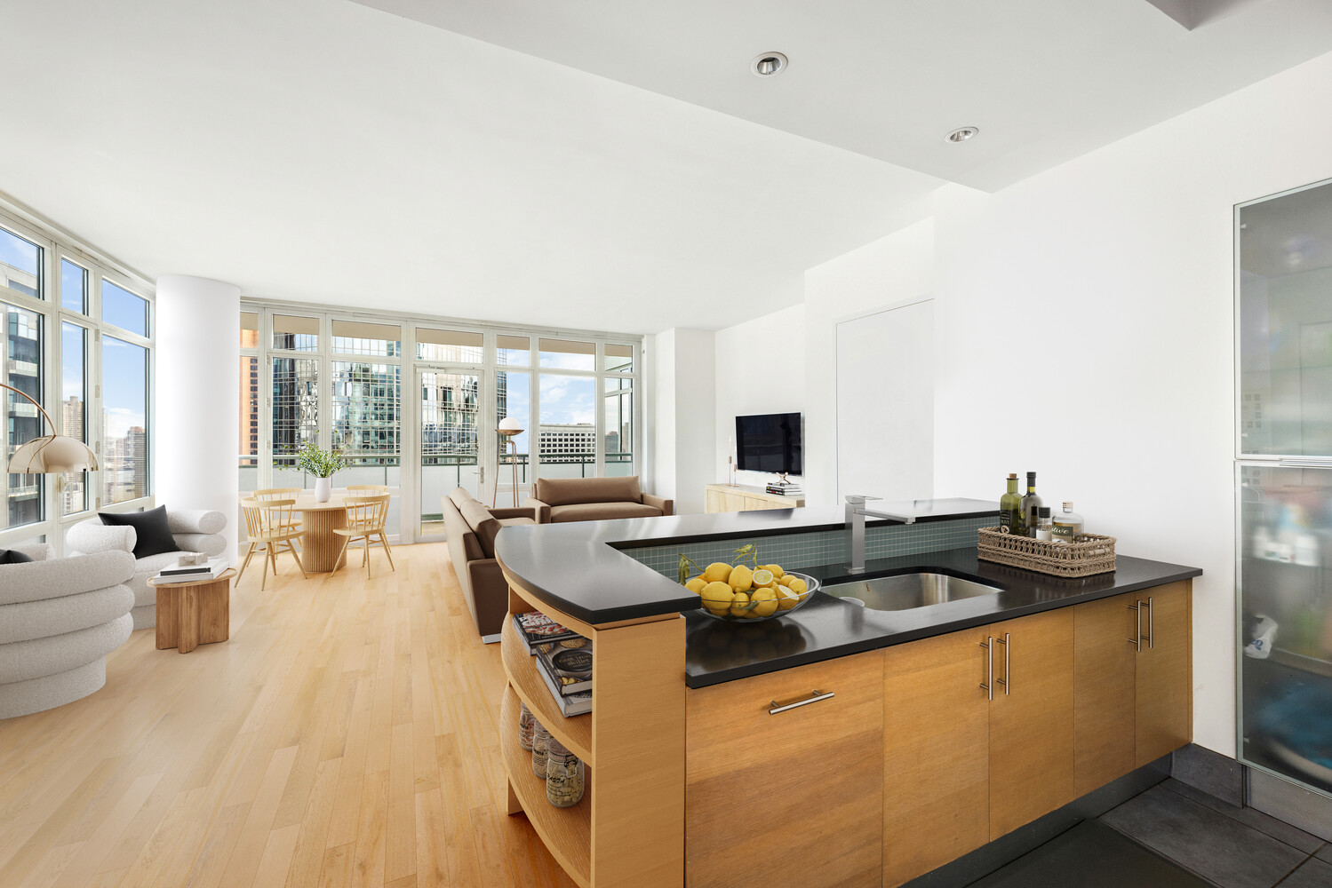 325 Fifth Avenue 39C Murray Hill New York NY 10016