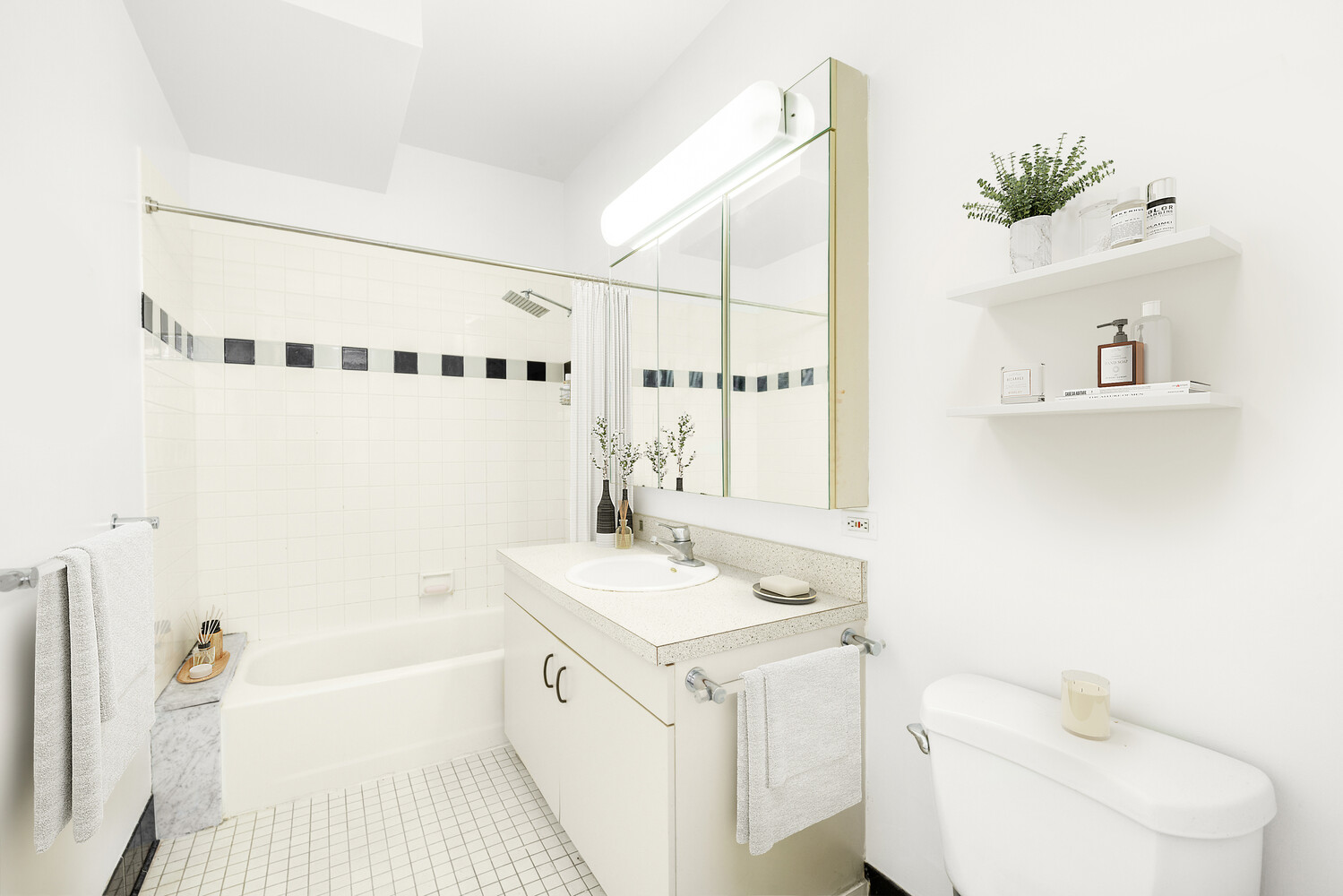 111 West 67th Street 24B Lincoln Square New York NY 10023