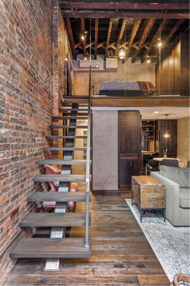 100 West 15th Street Chelsea New York NY 10011