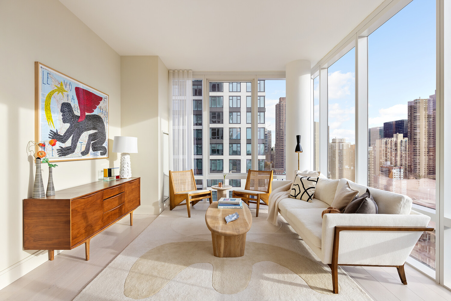 501 Third Avenue 25B Kips Bay New York NY 10016