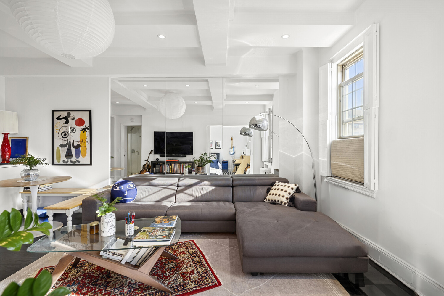 24 Fifth Avenue Greenwich Village New York NY 10011