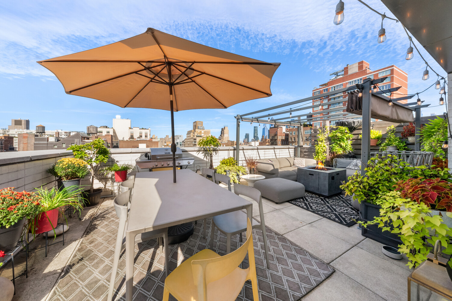 14 West 14th Street PHB Greenwich Village New York NY 10011