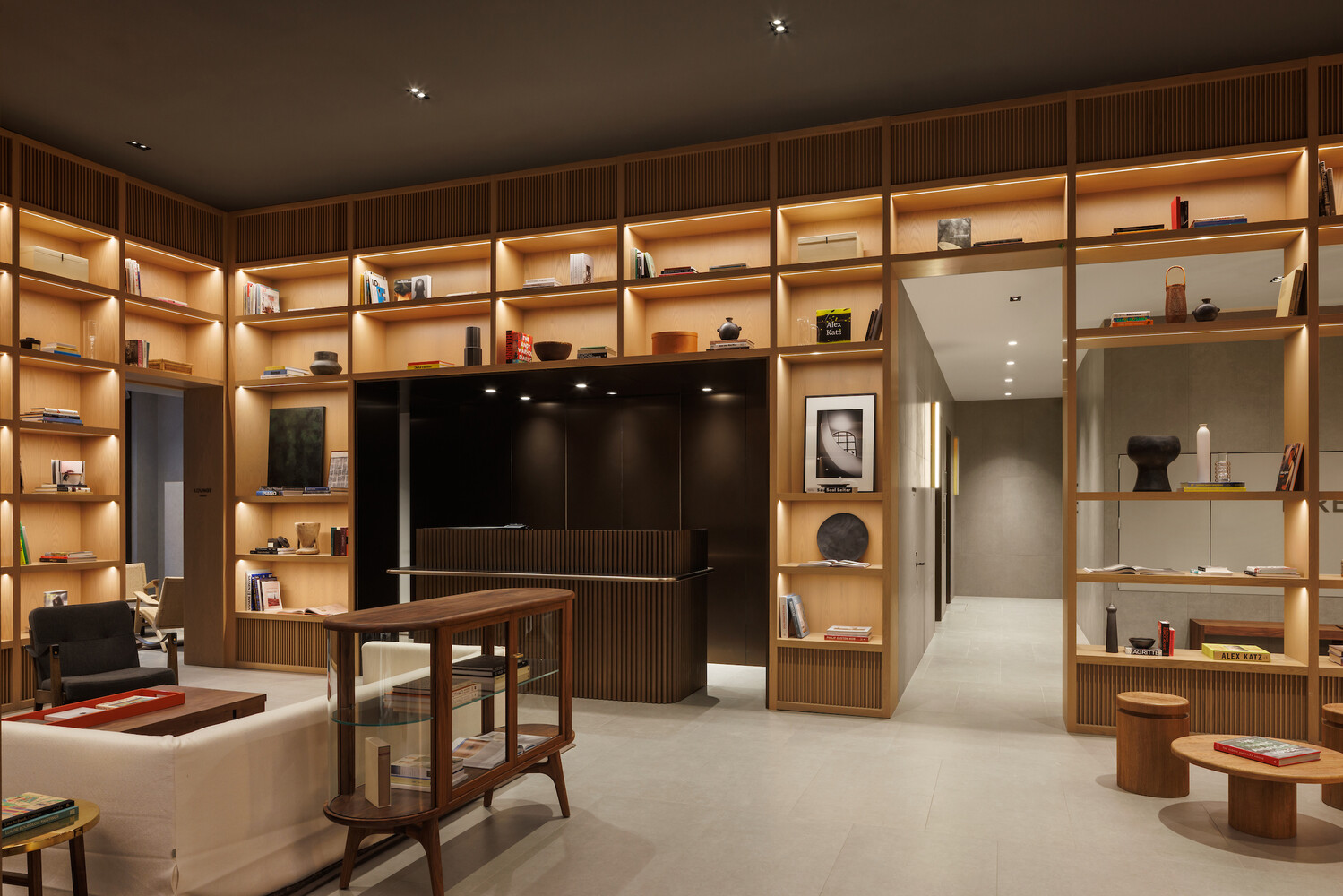 135 East 47th Street 24E Turtle Bay New York NY 10017