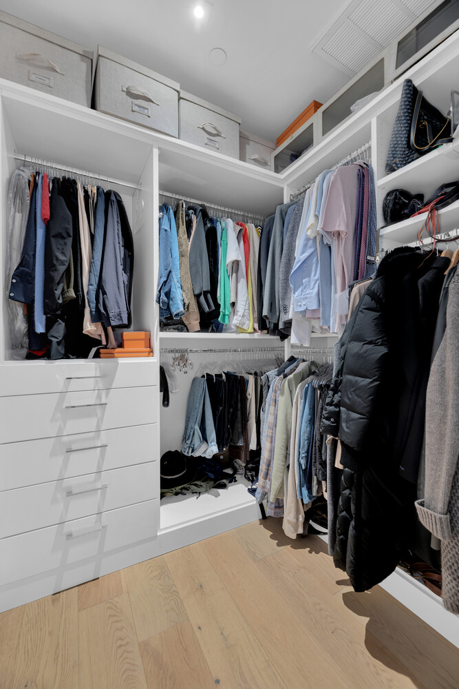 22-18 Jackson Avenue Court Square Queens NY 11101