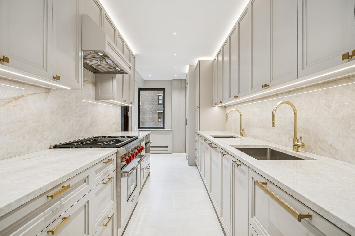 923 Fifth Avenue Upper East Side New York NY 10021