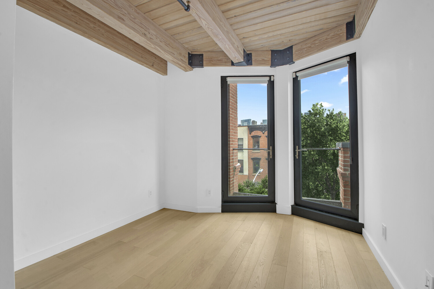 120 Java Street 4B Greenpoint Brooklyn NY 11222