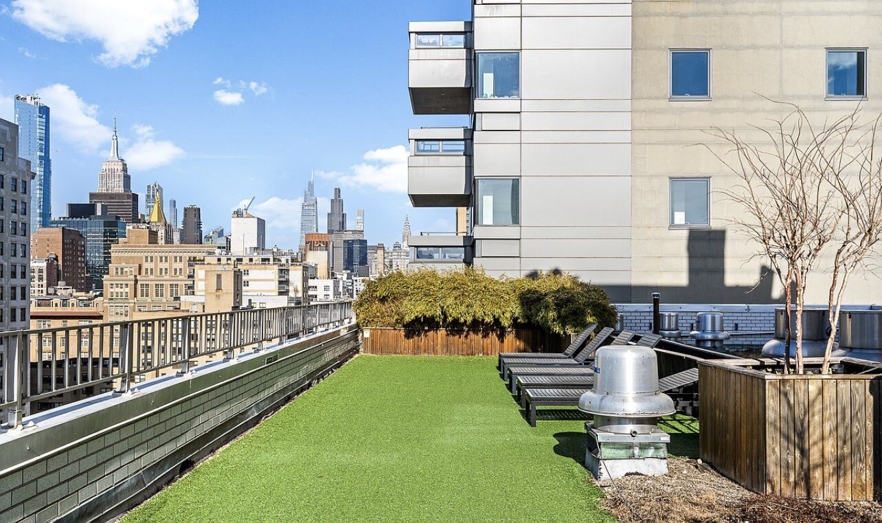 111 Third Avenue 11G E. Greenwich Village New York NY 10003