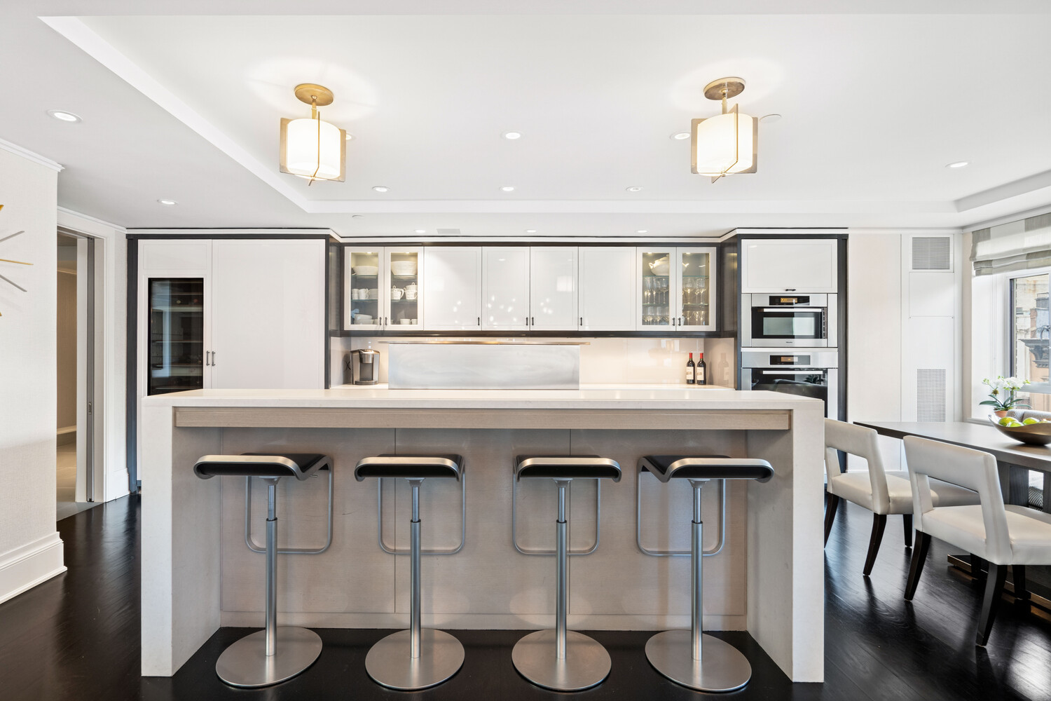 21 East 61st Street Upper East Side New York NY 10065