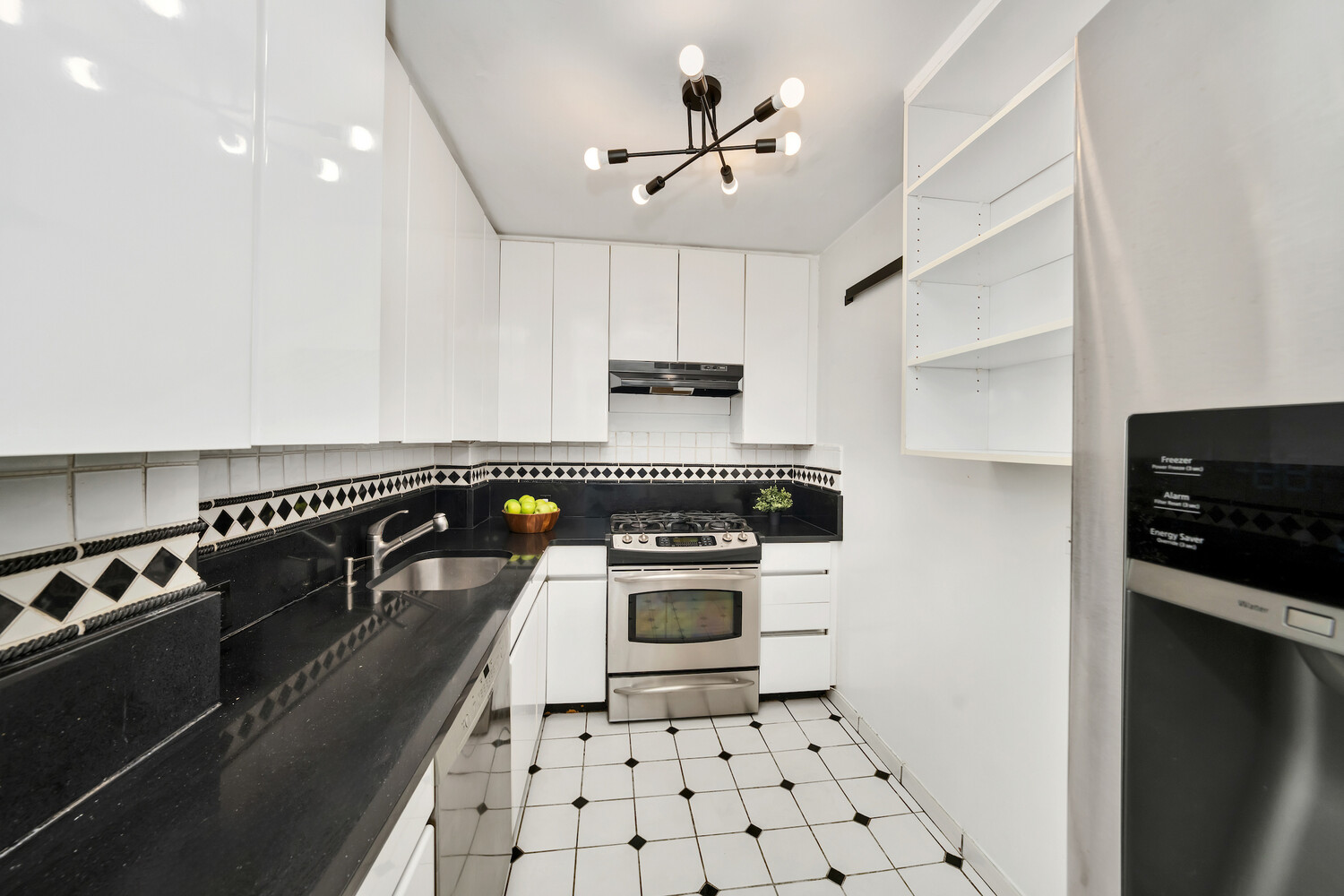 400 East 77th Street Upper East Side New York NY 10075