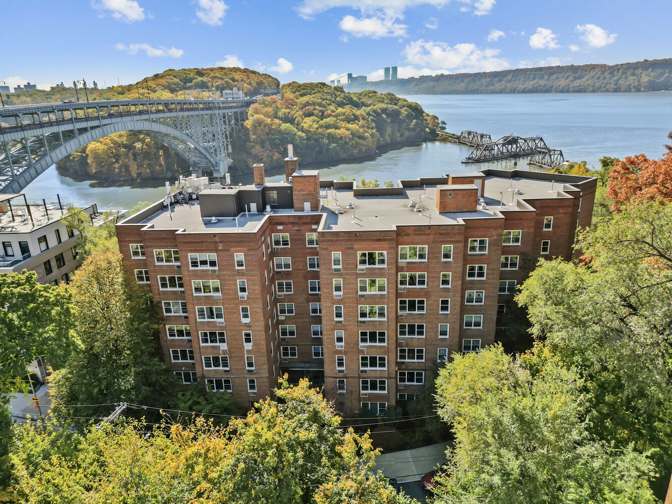 2465 Palisade Avenue Riverdale Bronx NY 10463