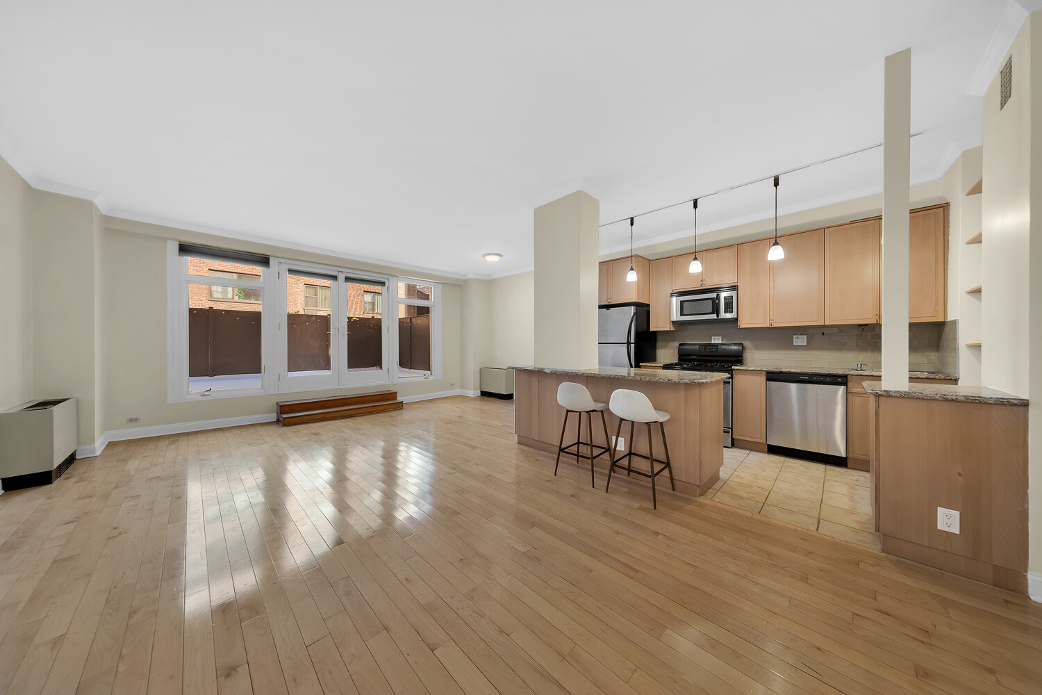 345 East 73rd Street GARDEN_A Upper East Side New York NY 10021