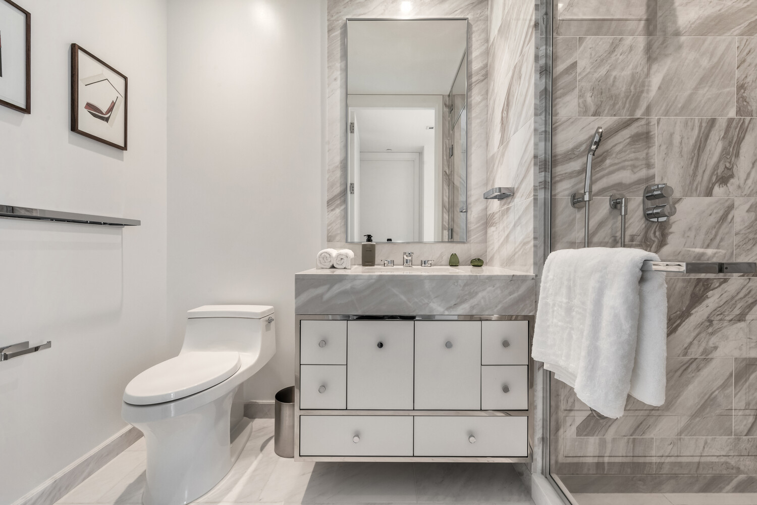 138 East 50th Street Turtle Bay New York NY 10022