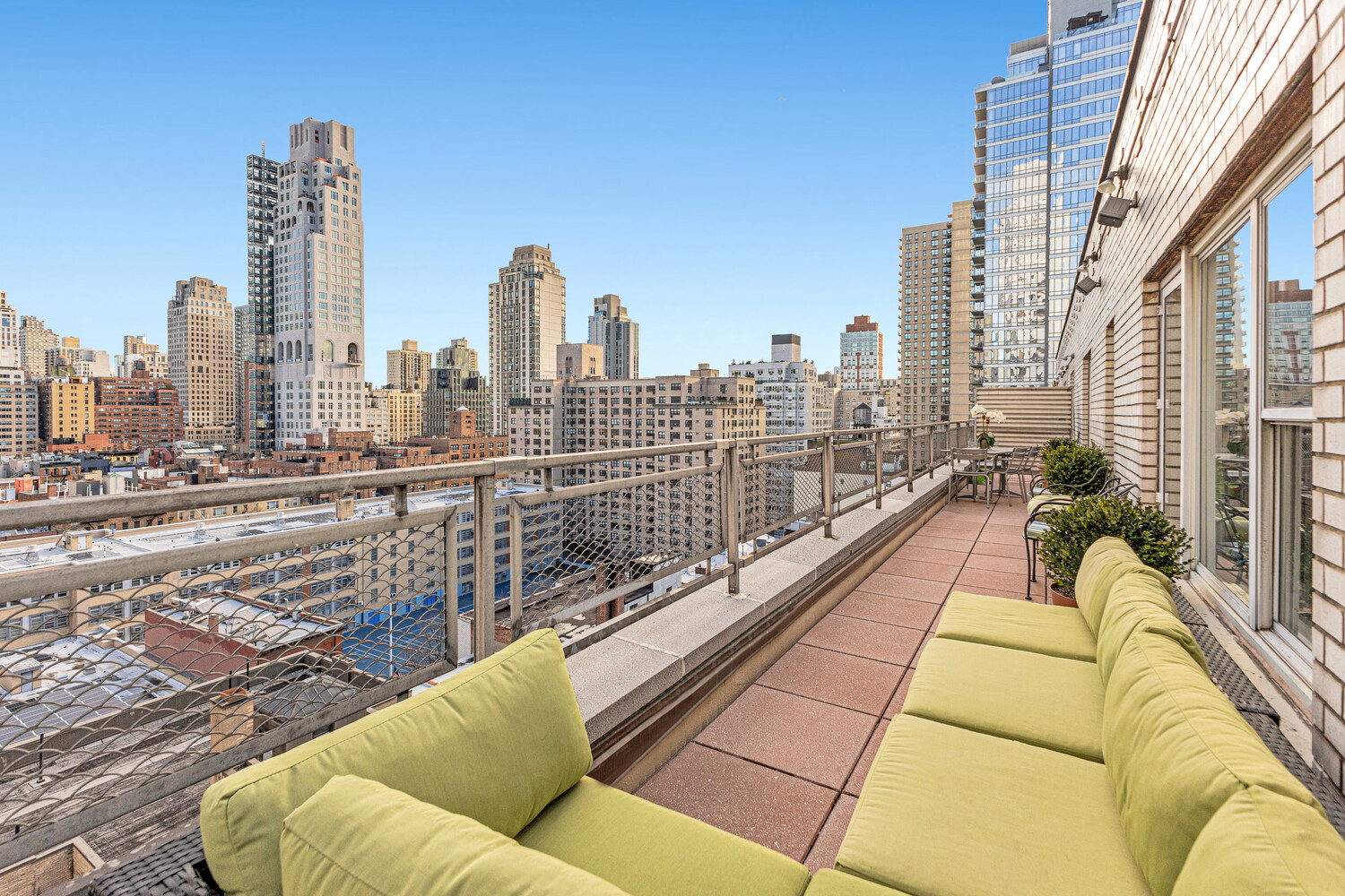 207 East 74th Street PHG Upper East Side New York NY 10021