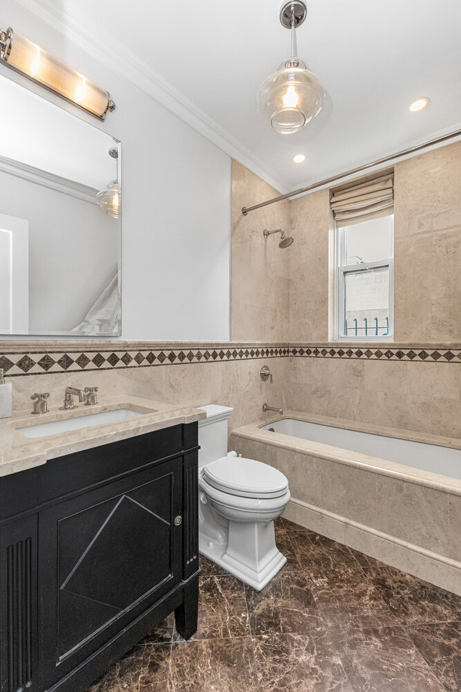 1120 Park Avenue Carnegie Hill New York NY 10128