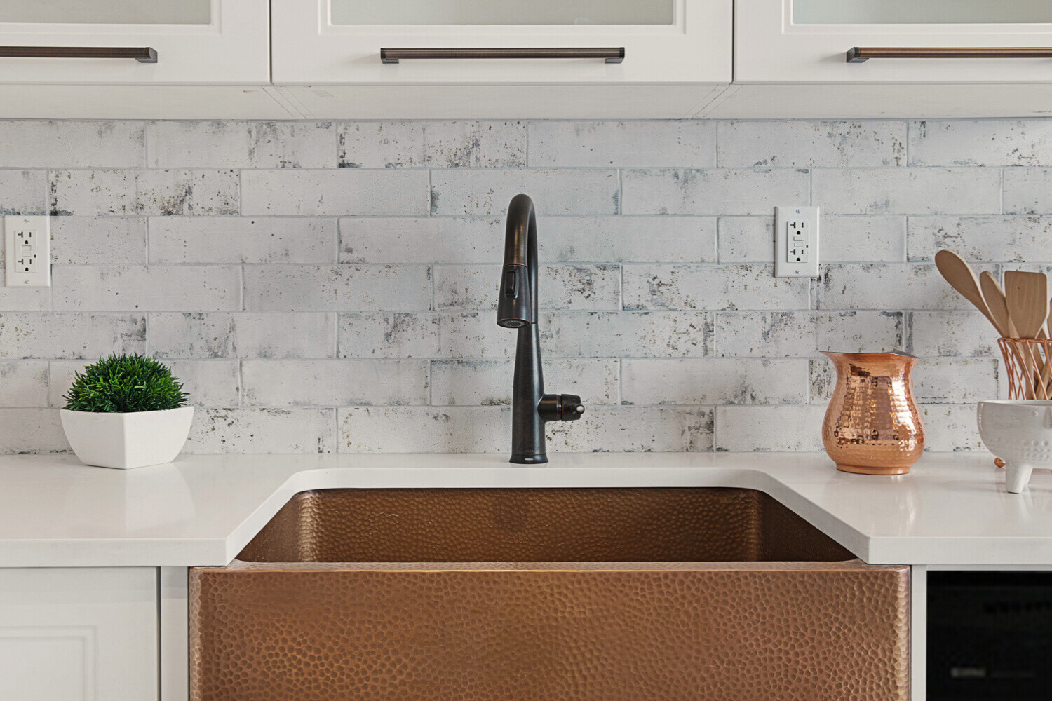 1003 Willoughby Avenue 3F Bushwick Brooklyn NY 11221