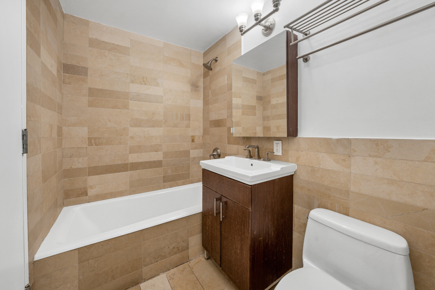 159 West 118th Street 3H Mt. Morris Park New York NY 10026